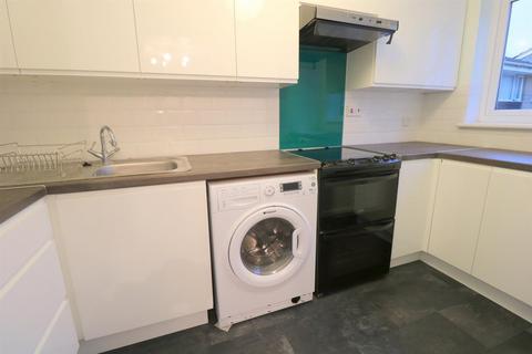 1 bedroom apartment for sale, Middlefields, Pixton Way, Croydon