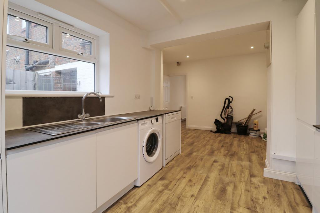 Utility room, utility