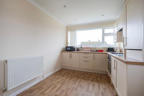 2 bedroom detached bungalow for sale, Seafield Road South, Caister-On-Sea