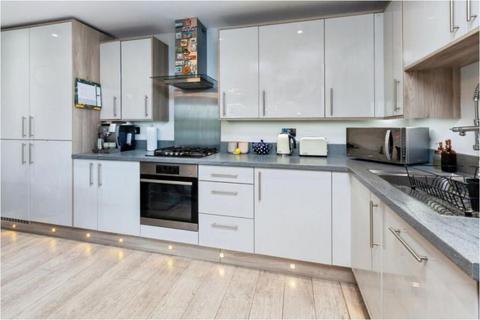 2 bedroom flat for sale, Tresco Apartment,  Slough,  SL1,  SL1