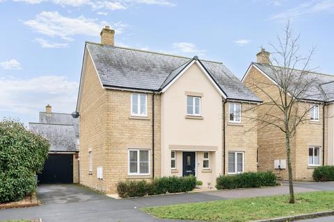 4 bedroom detached house for sale - Swinbrook Park, Carterton, Oxfordshire, OX18