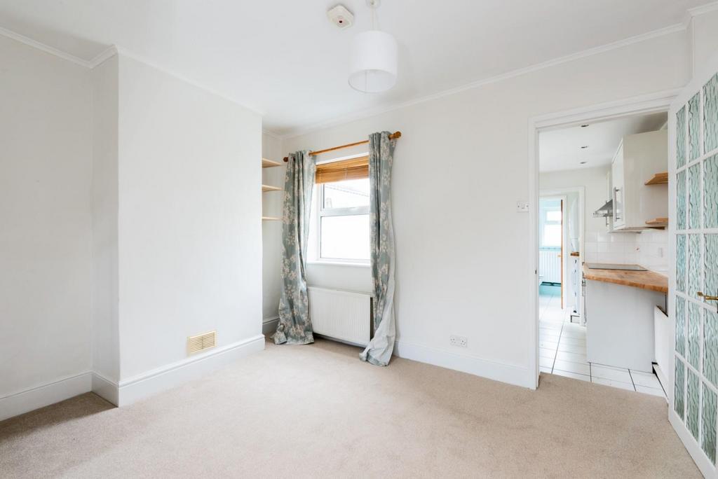 12 Hampton View, Bath, Somerset, BA1 6 JL-5 (1).jpg