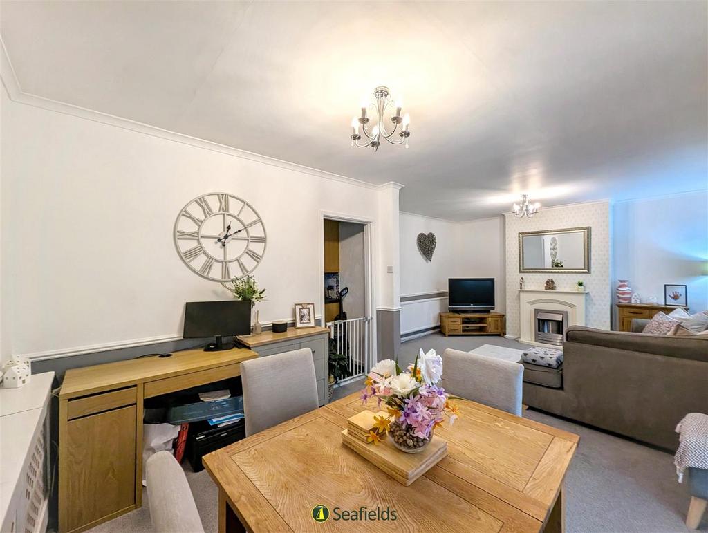 Dining &amp; Sitting Room