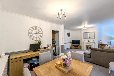 3 bedroom terraced house for sale, Eddington Road, Nettlestone, PO34 5EB