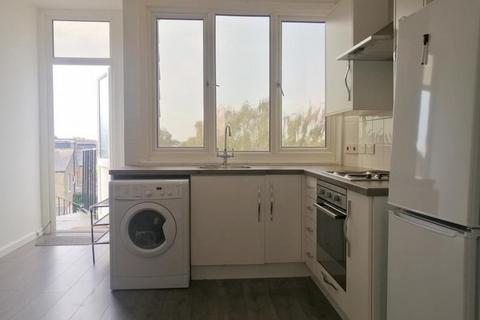 2 bedroom flat to rent, South Ealing Road, Ealing