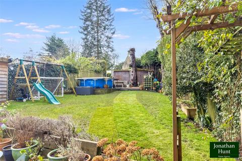 undefined, Buntingford SG9