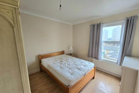 undefined, Gubyon Avenue, Herne Hill, London, SE24