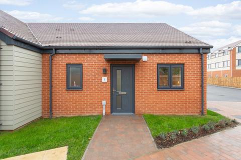 1 bedroom bungalow for sale, Herne Bay Gardens, Herne Bay, Kent, CT6