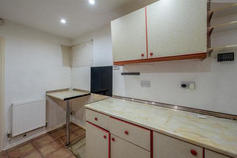 undefined, Burrows Road, Kingswinford, DY6 8LU
