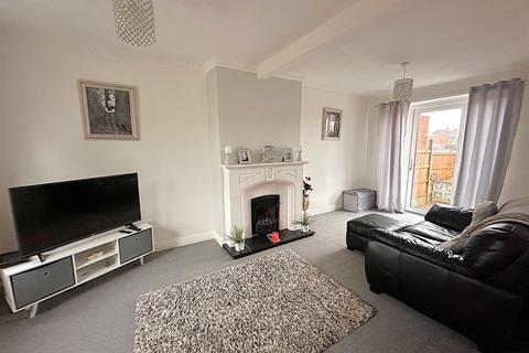 undefined, Enville Road, Kingswinford