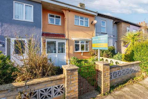 3 bedroom terraced house for sale, Selby Street, Lowestoft