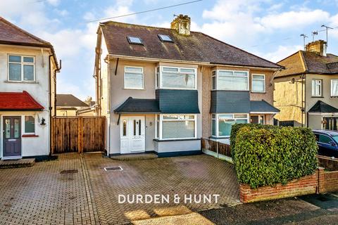 3 bedroom semi-detached house for sale, Derek Gardens, Southend-On-Sea SS2
