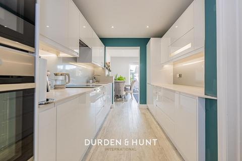 undefined, Derek Gardens, Southend-On-Sea SS2