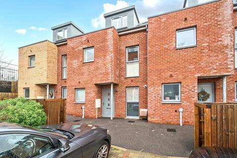 3 bedroom terraced house for sale, School Road, Hove, BN3 5GB