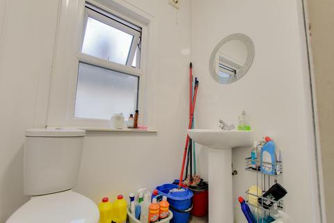 undefined, Selsdon Road, South Croydon, CR2