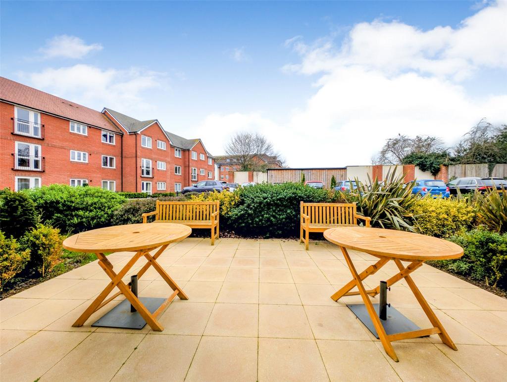 Communal Ground