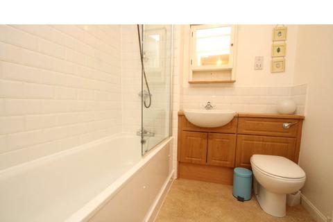 3 bedroom apartment to rent, Duff Street, Dalry, Edinburgh, EH11