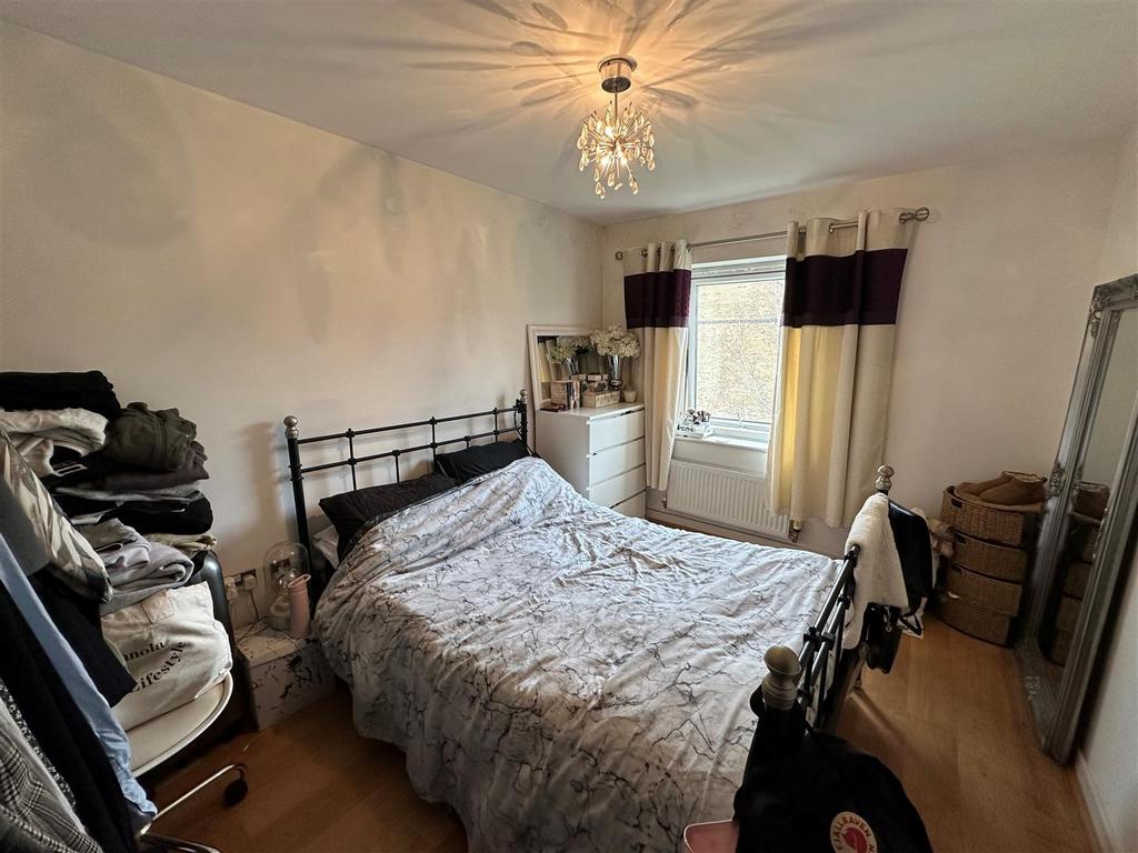 Bedroom.jpg