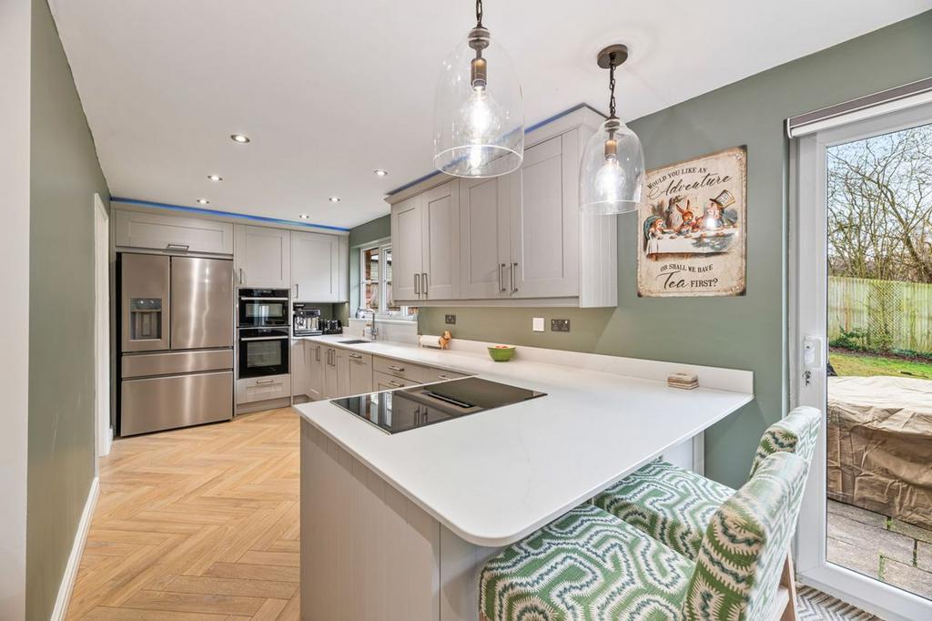 Kitchen/Breakfast Room