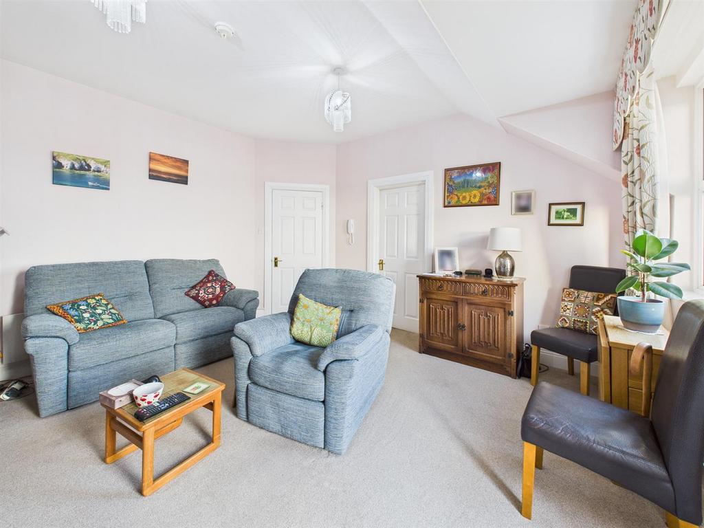Lounge: