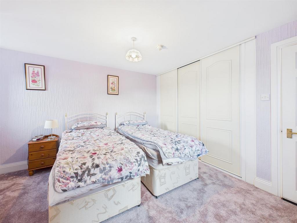 Bedroom: