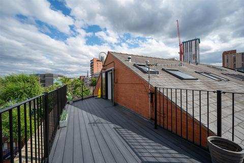 3 bedroom flat for sale, Scotland Street, Chapel West, Sheffield