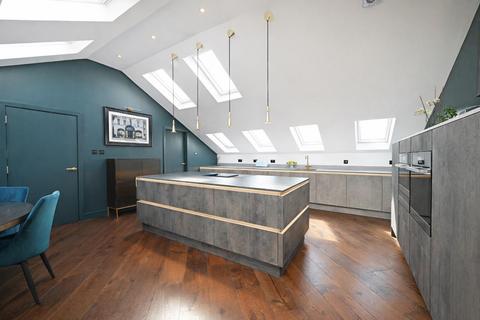 3 bedroom flat for sale, Scotland Street, Chapel West, Sheffield