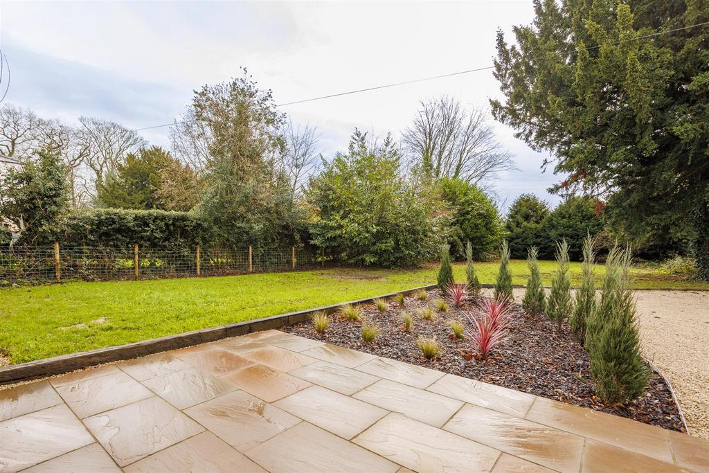 Sutton Farm Externals 7.jpg