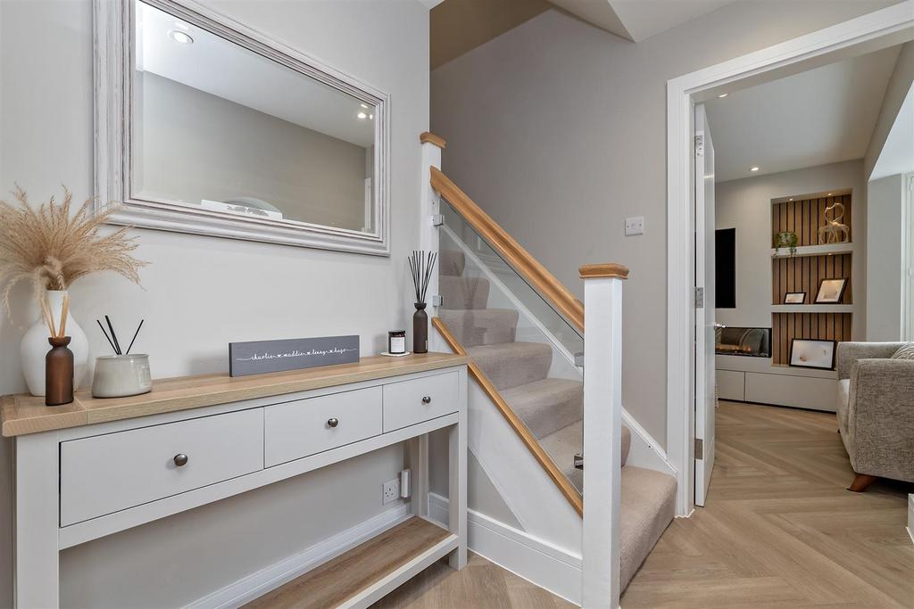 80 Boundary Lane-8.jpg
