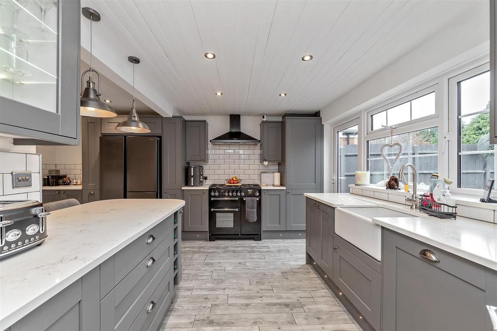 80 Boundary Lane-16.jpg
