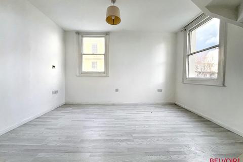 1 bedroom apartment for sale, Berkeley Place, Cheltenham GL52