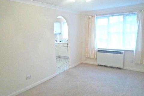 1 bedroom flat to rent, Alexandra Park, Queen Alexandra Road, High Wycombe, HP11