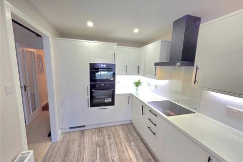 2 bedroom flat to rent, Harbour Place, Dunfermline KY11
