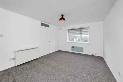 undefined, Yeats Close, Royston SG8