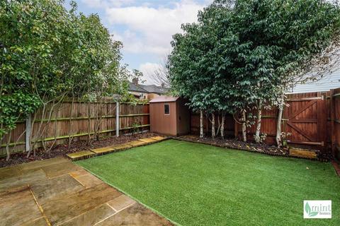 undefined, Pyle Close, Addlestone KT15