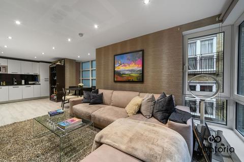 1 bedroom apartment for sale, High Timber Street, City of London, EC4V