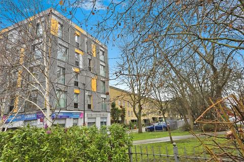2 bedroom flat for sale, Kender Street, London SE14