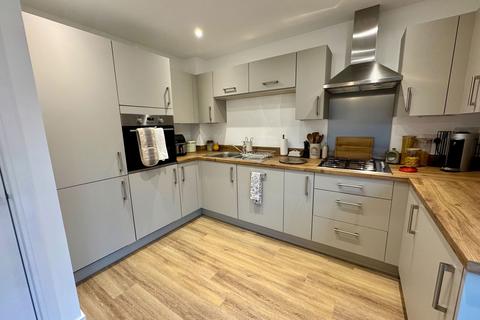 3 bedroom semi-detached house for sale, Fairlie Gardens , Midway  DE11