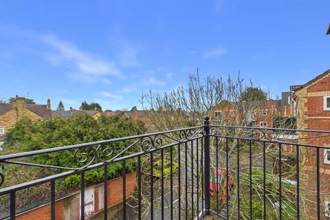 2 bedroom flat for sale, Oaklands, Peterborough, PE1