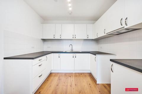 1 bedroom flat to rent, New Road, London, RM9