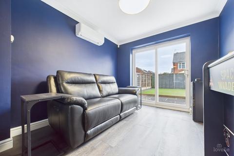 4 bedroom detached house for sale, Pilots View, North Lincolnshire DN18