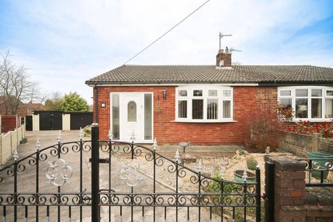 3 bedroom bungalow to rent, Dalkeith Road, Hindley Green