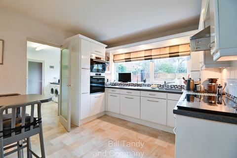 3 bedroom detached house for sale, Cathedral Rise, Lichfield, WS13