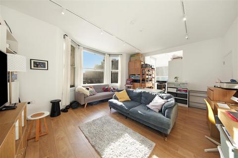 1 bedroom flat for sale, London SE3