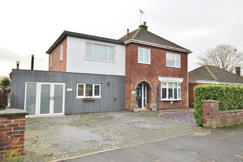 4 bedroom detached house for sale, Balmoral Avenue, Spalding PE11