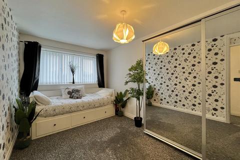 undefined, Wardlow Walk, Glossop