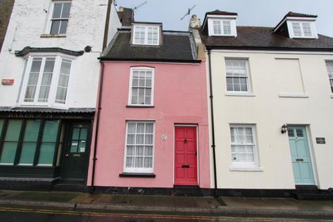 2 bedroom cottage to rent, Middle Street, Deal, CT14