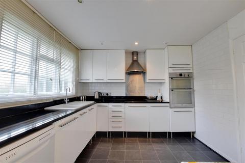 3 bedroom detached house for sale, Old Harbour Farm Lane, Winchelsea Beach, Winchelsea