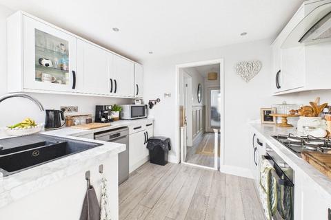 3 bedroom terraced house for sale, Cleave Crescent, Woodford, Bude