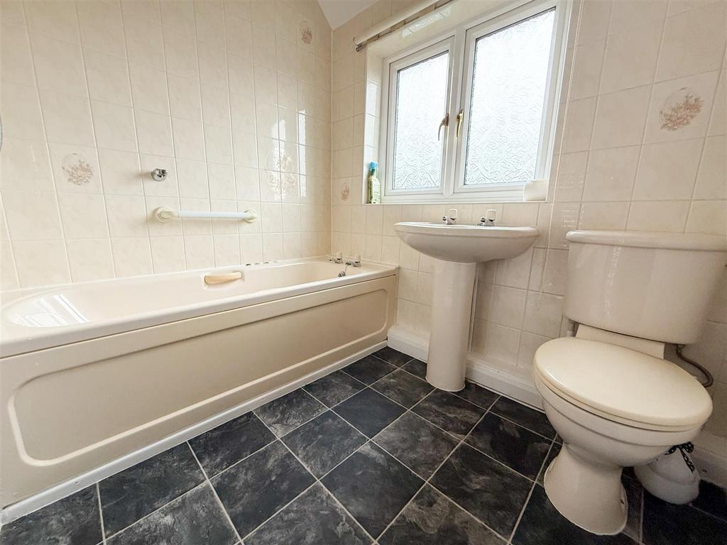 Family bathroom
